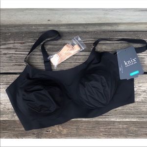 NWT KNIX REVERSIBLE EVOLUTION BRA SIZE 7